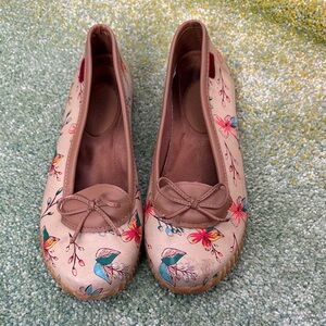 Chooka Floral Flats with Bow Detail